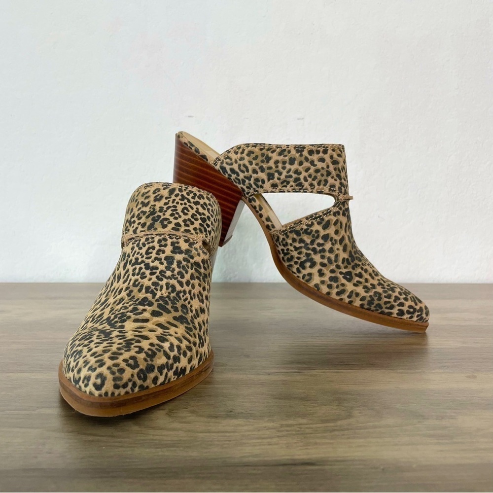 Dolce Vita Tan Leopard Print Mules - Picture 2 of 10